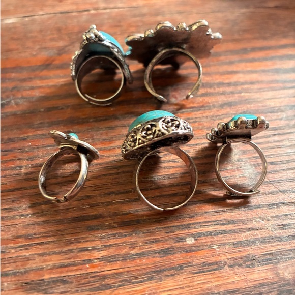 Turquoise Silver Ring Set - Picture 2 of 2